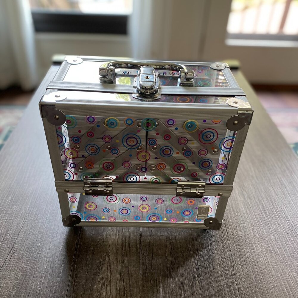 Caboodles Early 2000s Funky Swirl Train Case